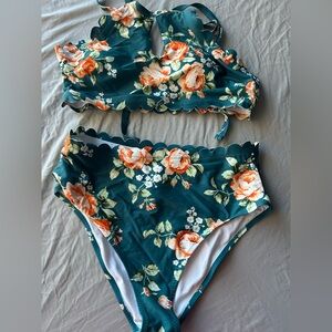 Cupshe Floral Bikini with Scalloped Edges